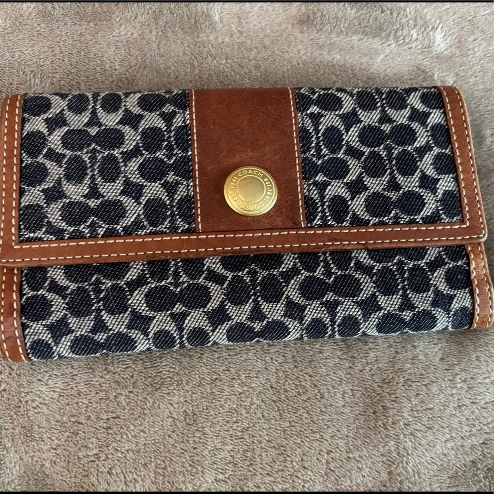 Coach wallet- long